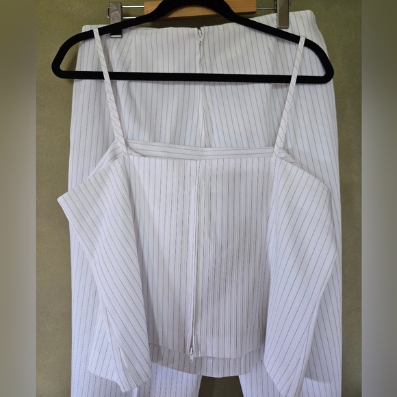 Vanity Fair | Elegant White Women's Pant & Tank Top Set, Size 16 - Picture 3 of 11